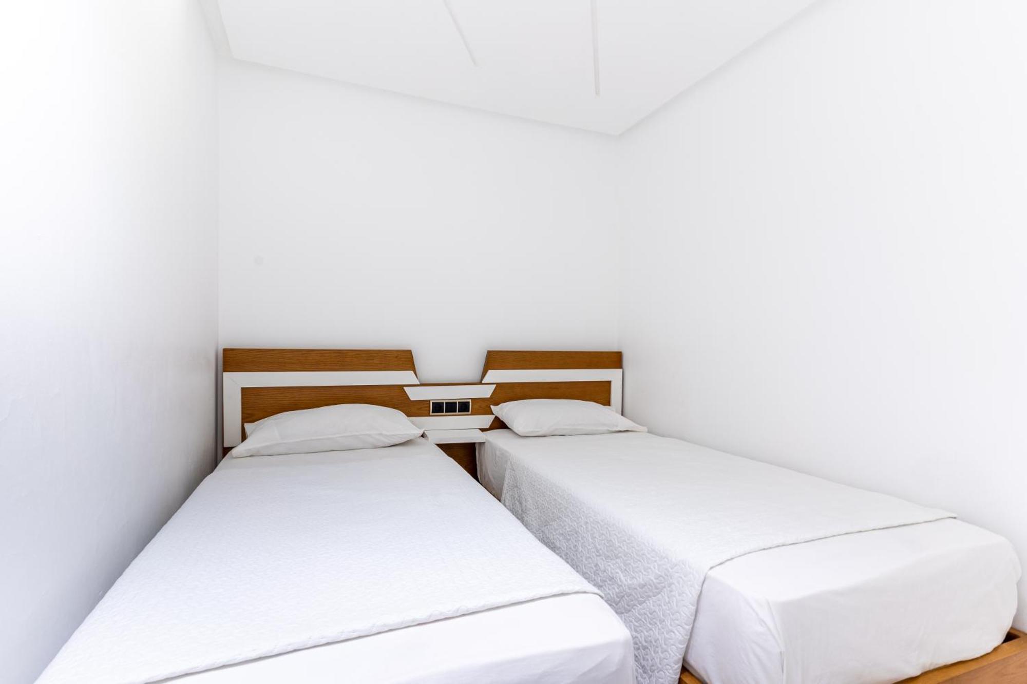 Hot Appar Luxury Suitemar M'dik Luaran gambar